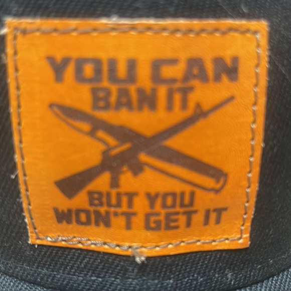 Black baseball cap - Picture 6 of 6